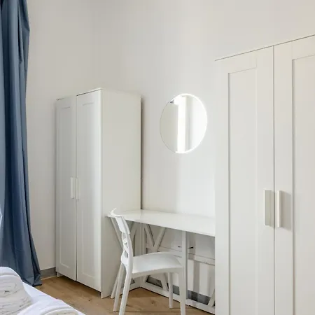 Casa Maria, Aurelio * ローマ