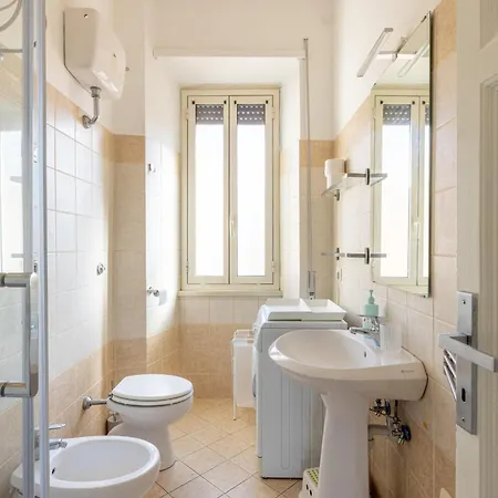 Casa Maria, Aurelio アパート